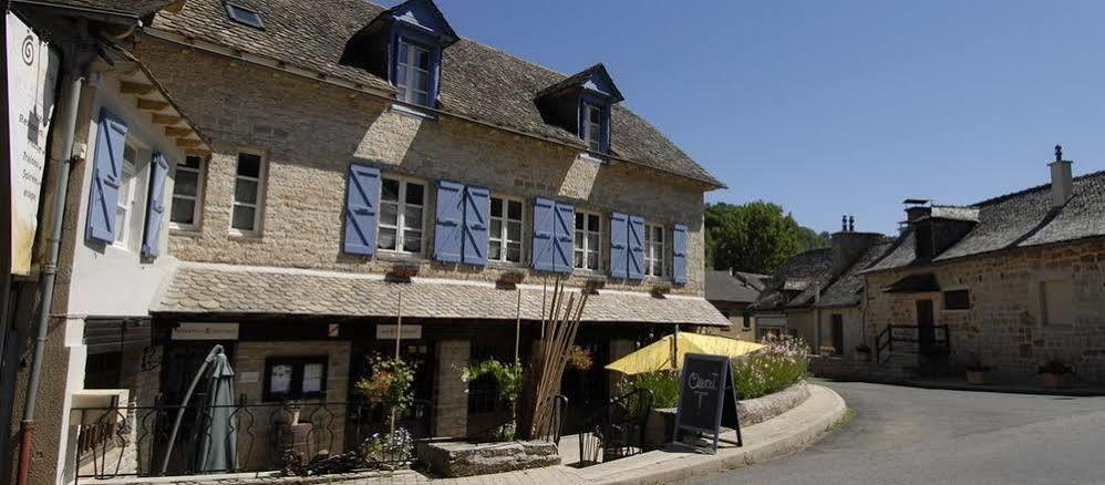 Logis Hotel Restaurant L'Auberge Du Chateau Muret-le-Chateau Bagian luar foto