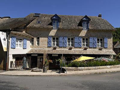 Logis Hotel Restaurant L'Auberge Du Chateau Muret-le-Chateau Bagian luar foto